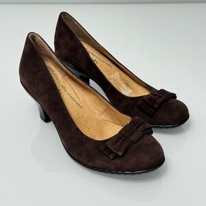 Softspots Dark Brown Suede Heels